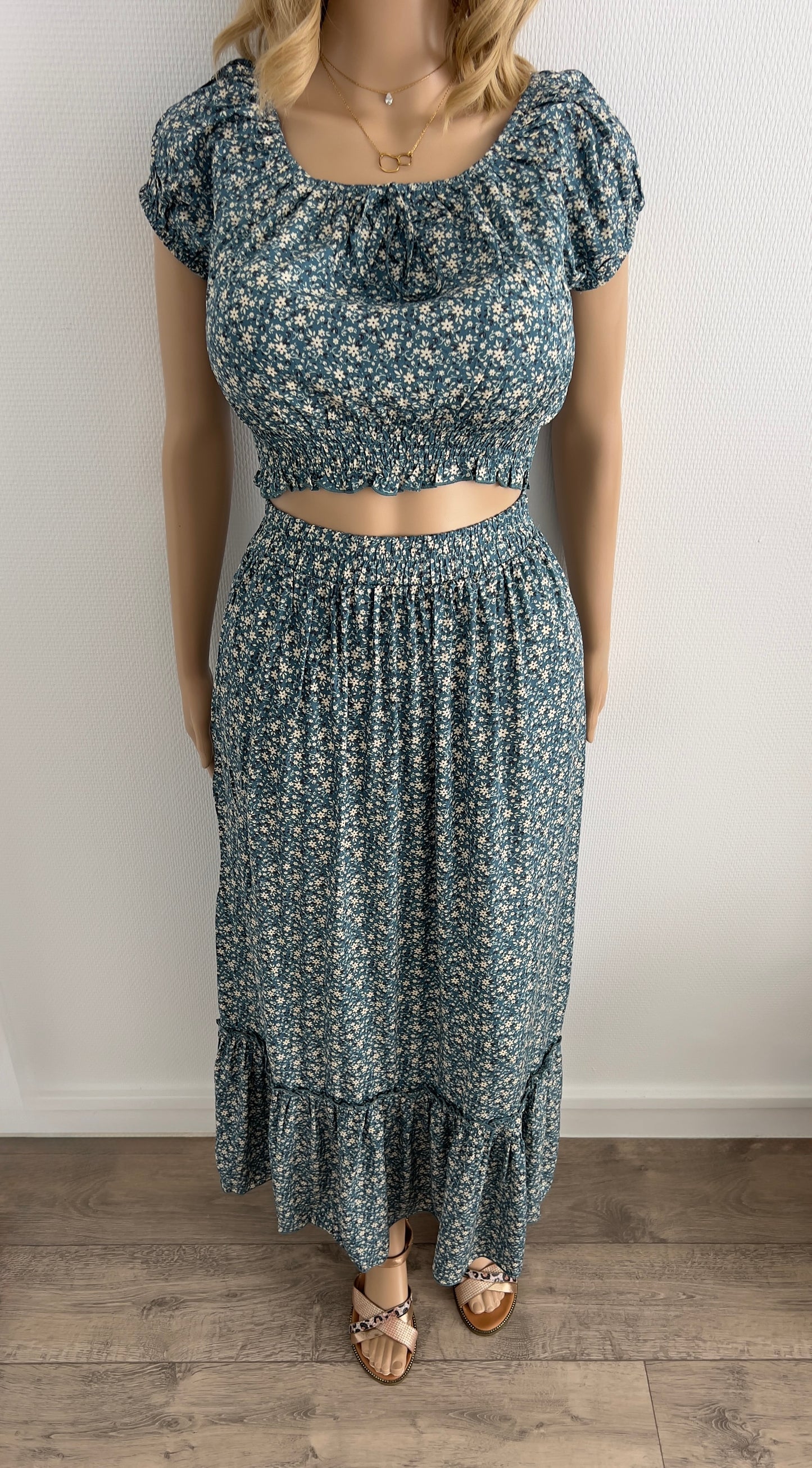 Ensemble Fleuri “Lina” – Bleu & Beige