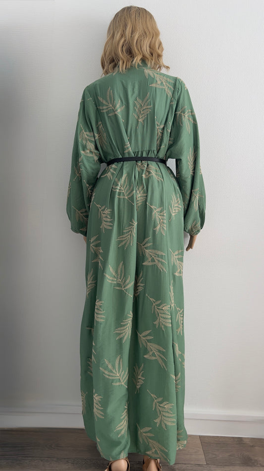 Robe “Mira” – Vert Amande & Imprimé Feuilles